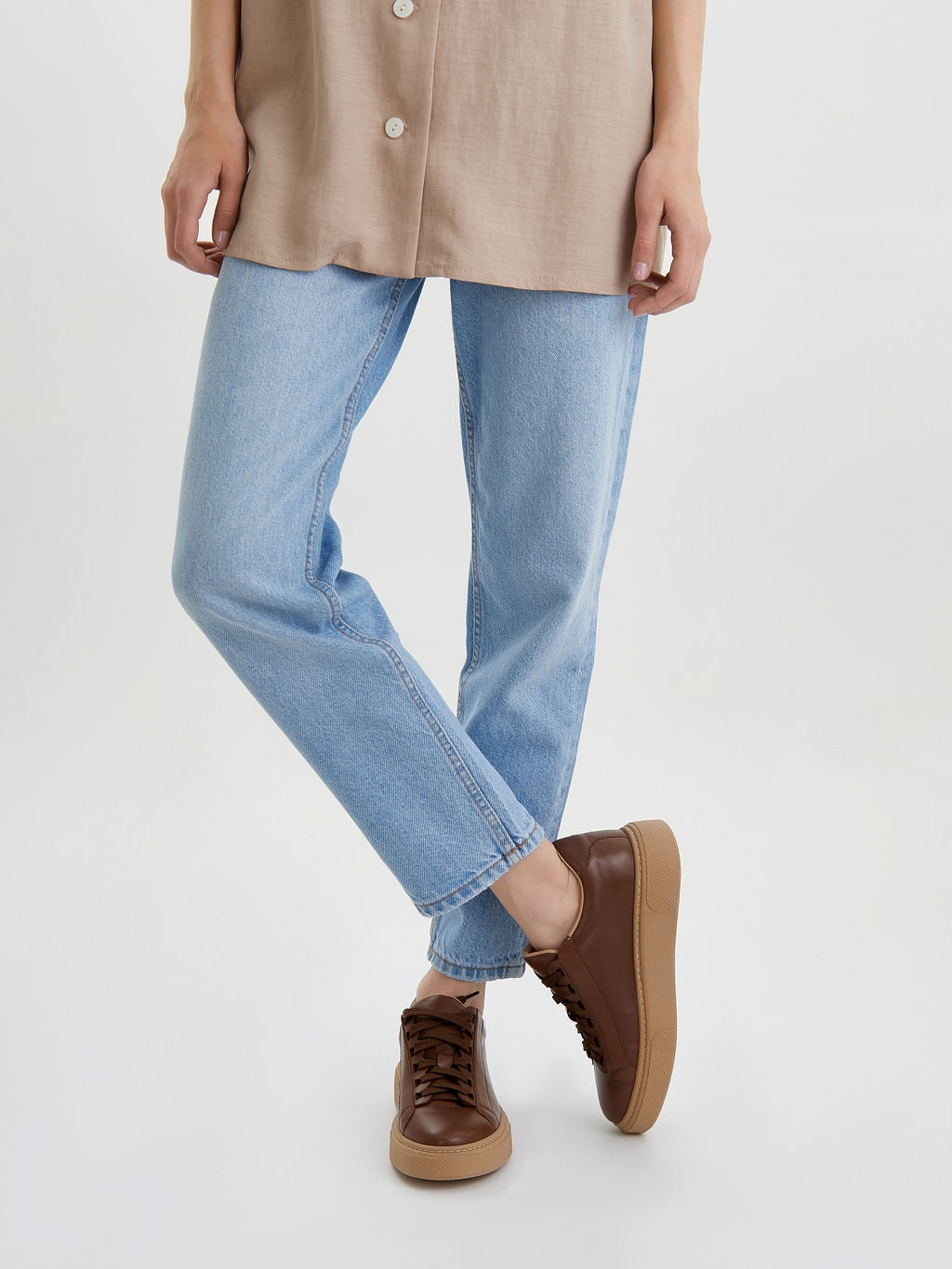 Кеды женские AURELIA Большемерят на размер