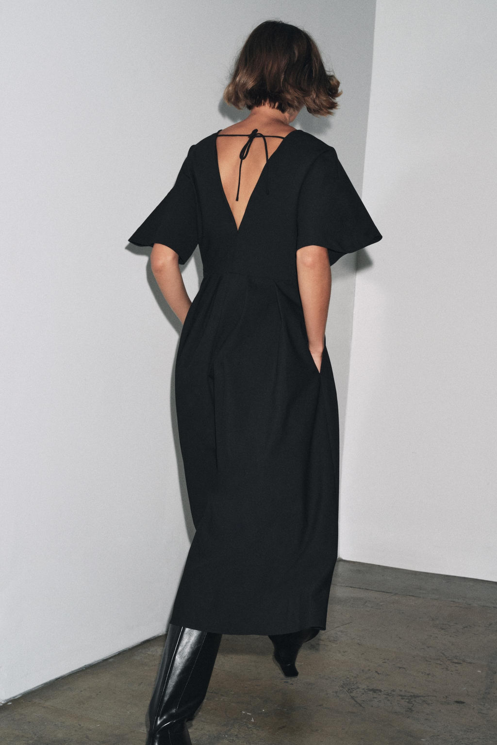 ZW COLLECTION V-NECK MIDI DRESS - Zara фото 3