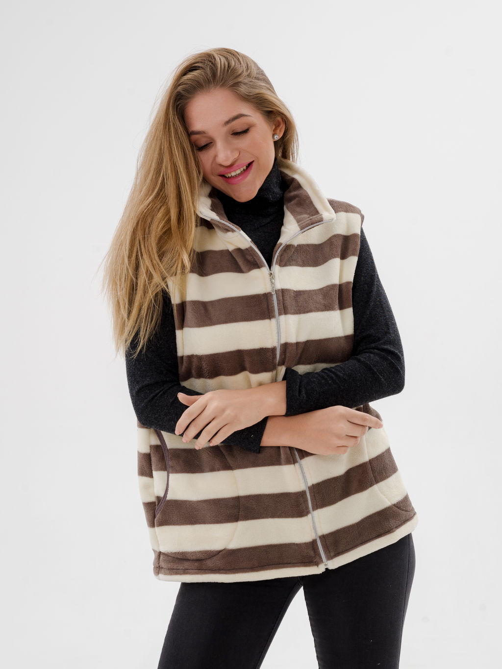 Жилет женский из ультрасофта Полоса - Амадэль фото 4