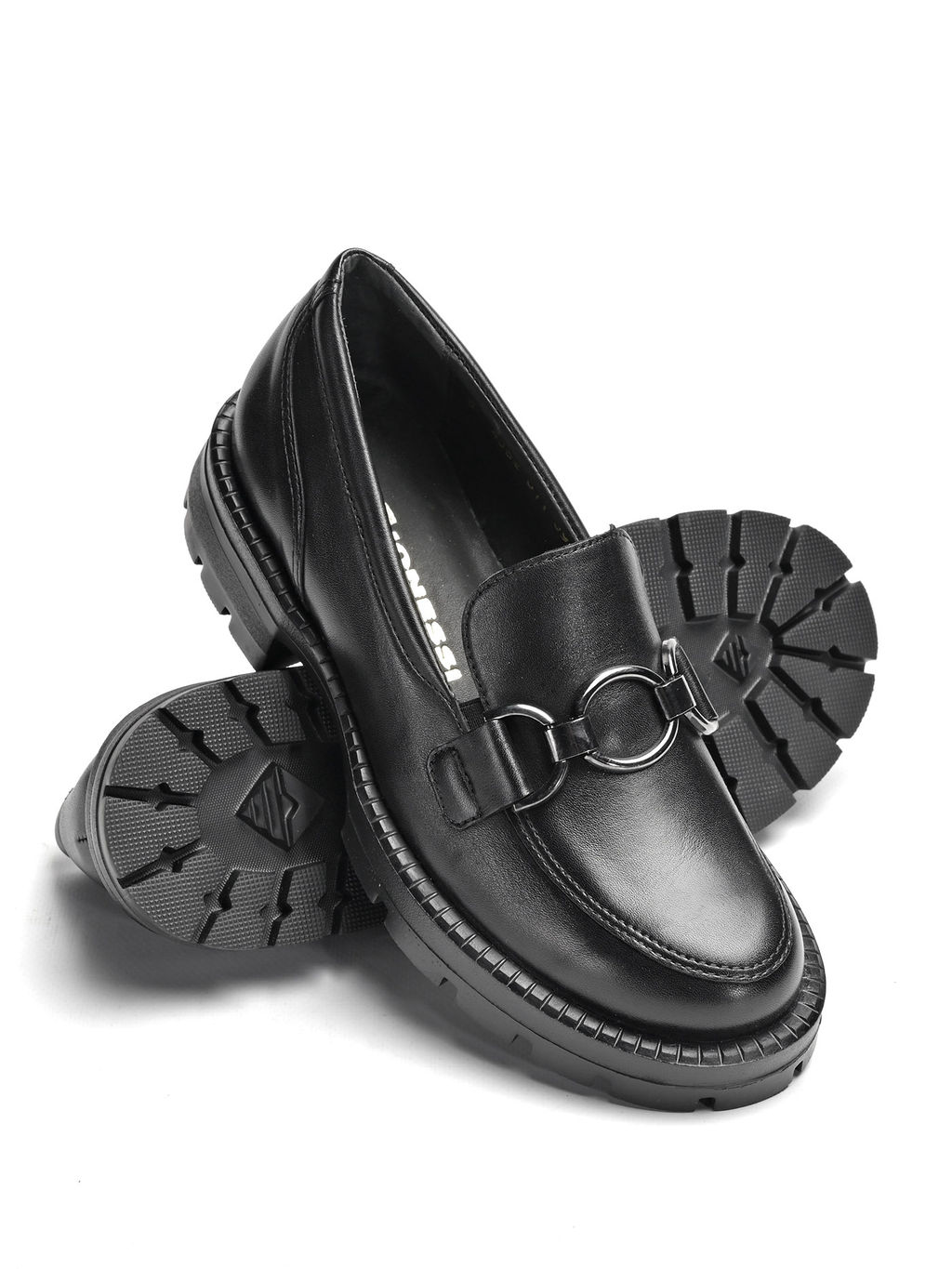 Скидка -25 %. Лоферы Ионесси  фото 3