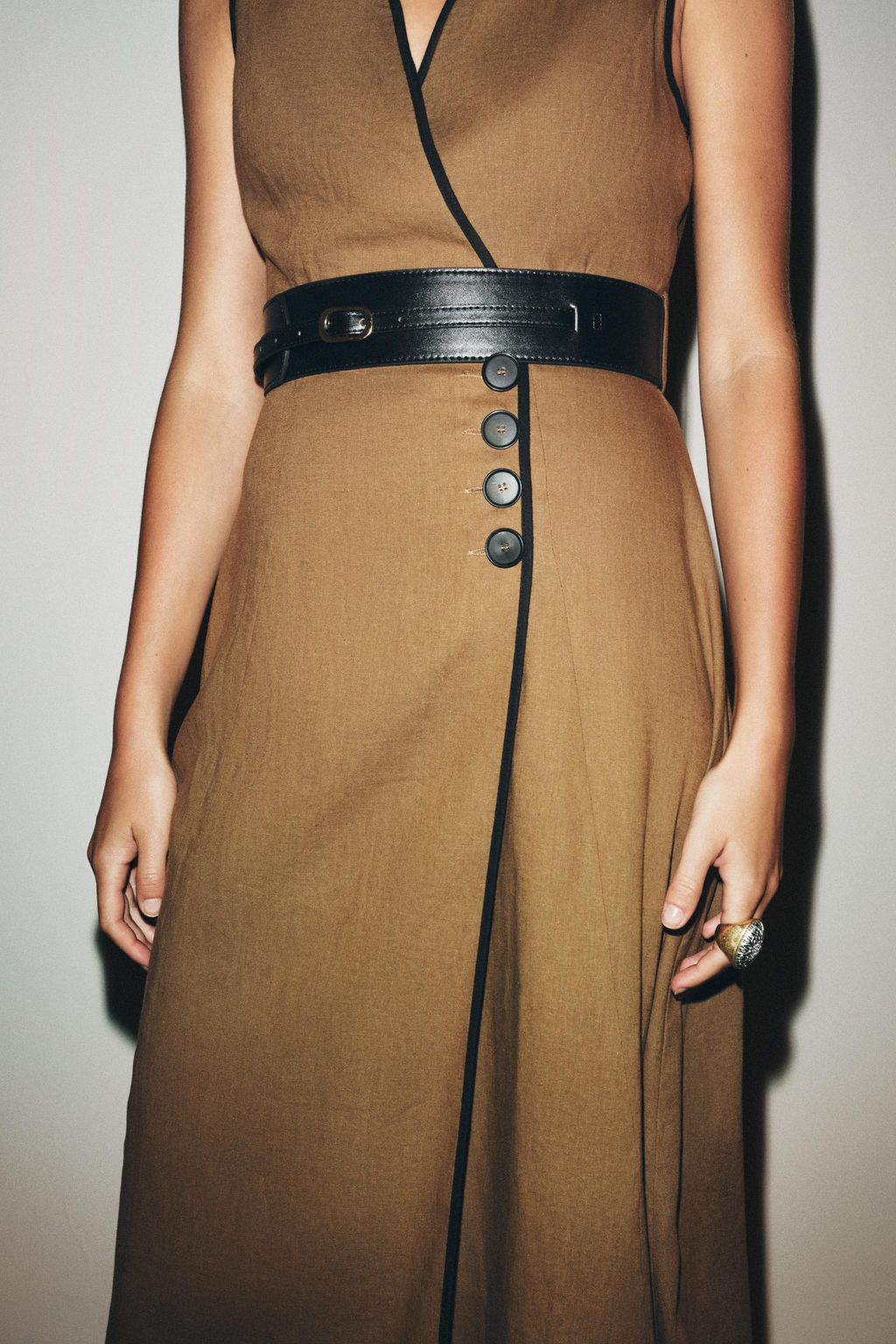LINEN BLEND MIDI DRESS WITH BELT - Zara фото 6