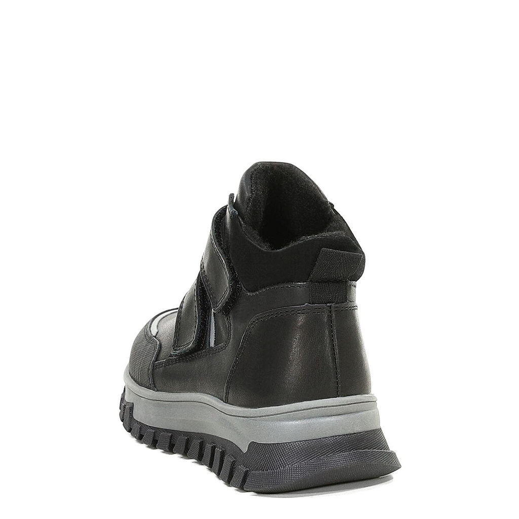 Ботинки для школьников-мальчиков