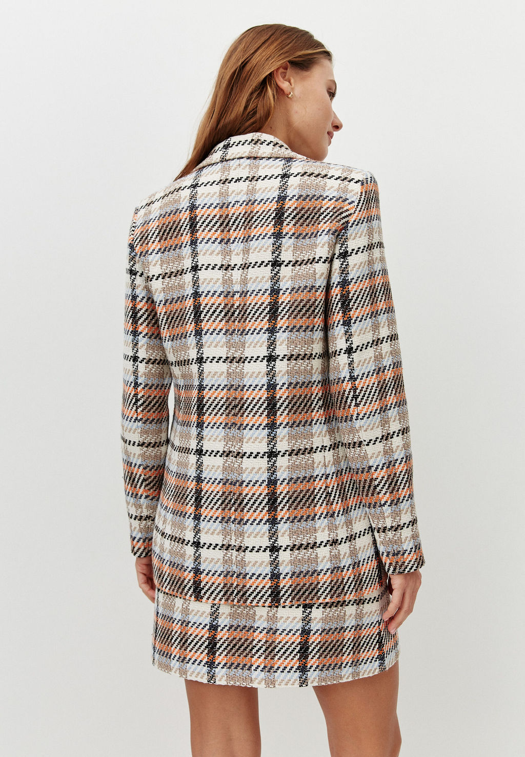 Двубортный жакет в клетку - TO BE ONE фото 6
