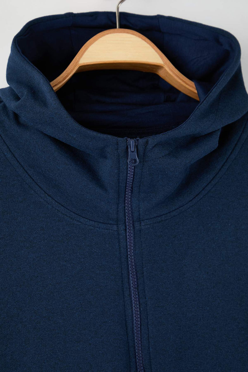 TRENDYOL MAN Buyuk Beden Siyah Oversize/Genis Kesim Fermuarl? Kapusonlu Pamuklu Sweatshirt TMNAW25AO00029 - Trendyolmilla фото 4