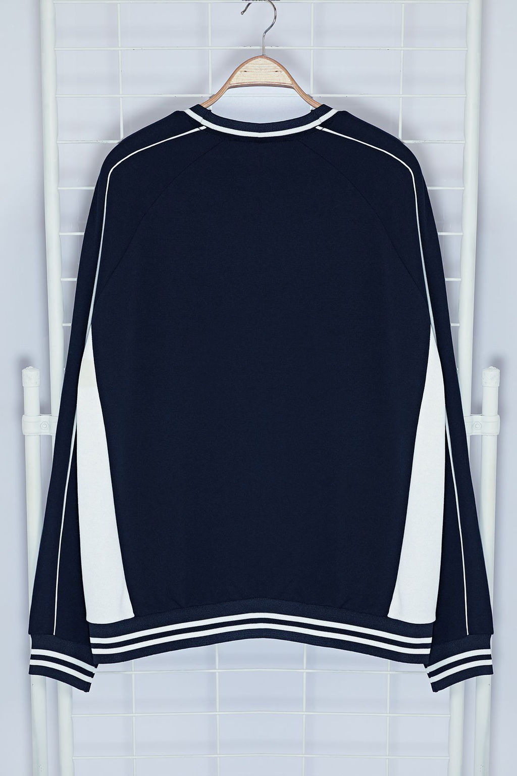 TRENDYOL MAN Lacivert Oversize/Genis Kesim Bask?l? Biye Detayl? Kolej Ici Polarl? Sweatshirt TMNAW25SW00145 - Trendyolmilla фото 6