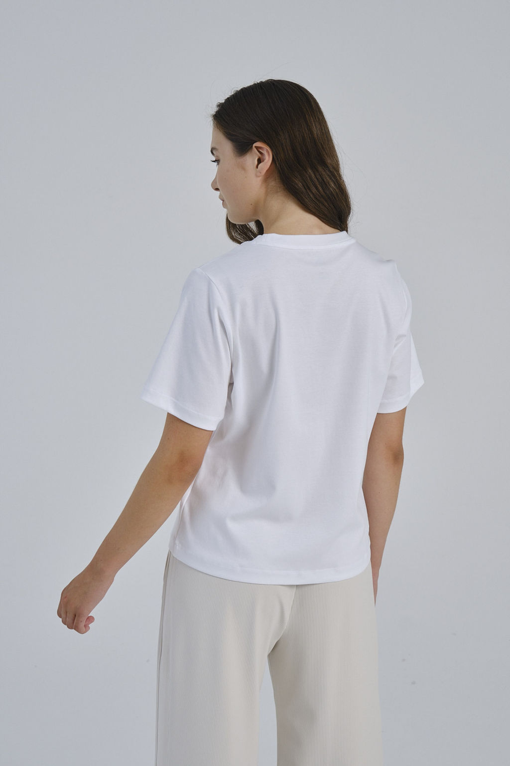 Футболка Белый ICONIC SS Tee - Anta фото 5