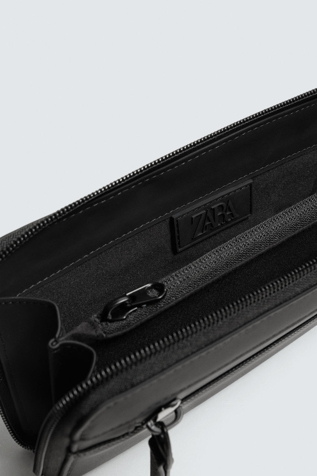 RUBBERISED WALLET - Zara фото 5