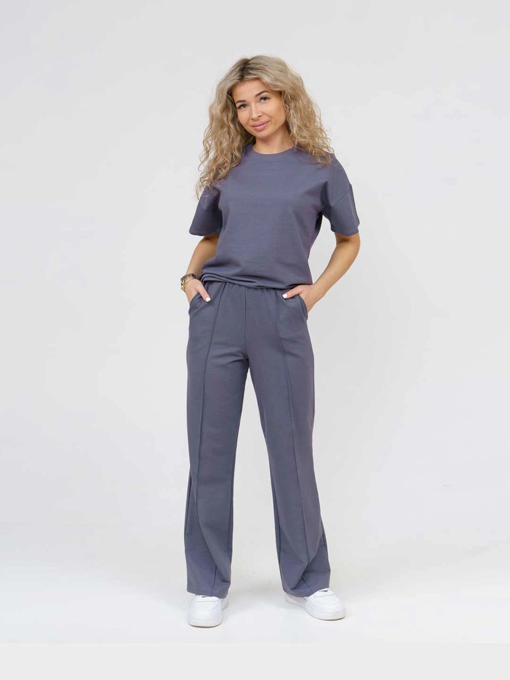 Костюм женский, цвет серый