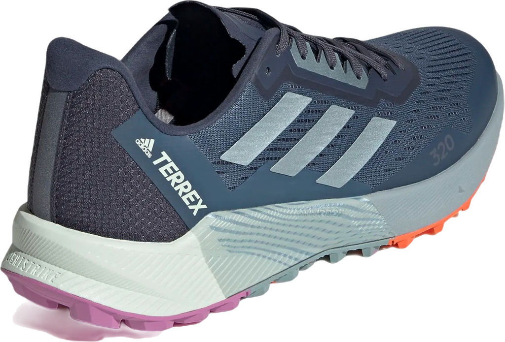 Кроссовки мужские