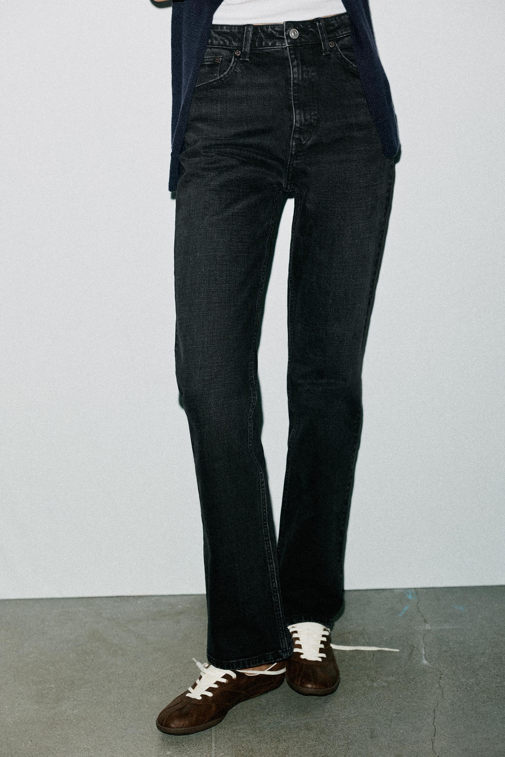 TRF HIGH-WAIST STRAIGHT LEG JEANS - Zara фото 10
