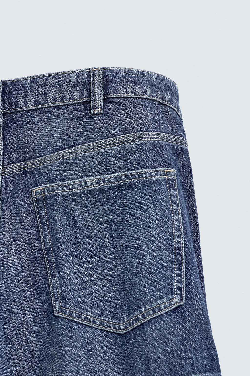 STRAIGHT FIT CARGO JEANS