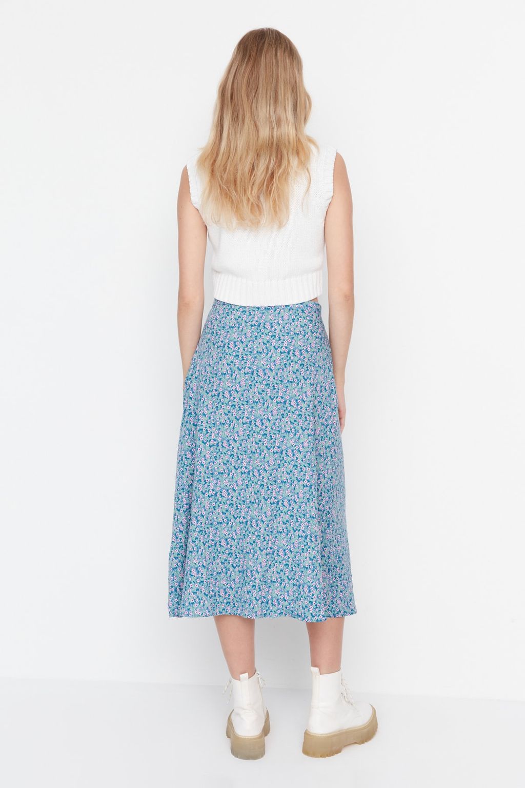 TRENDYOLMILLA Siyah Y?rtmac Detayl? Cicek Desenli Viskon Kumasl? Midi Dokuma Etek TWOSS20ET0230  фото 37