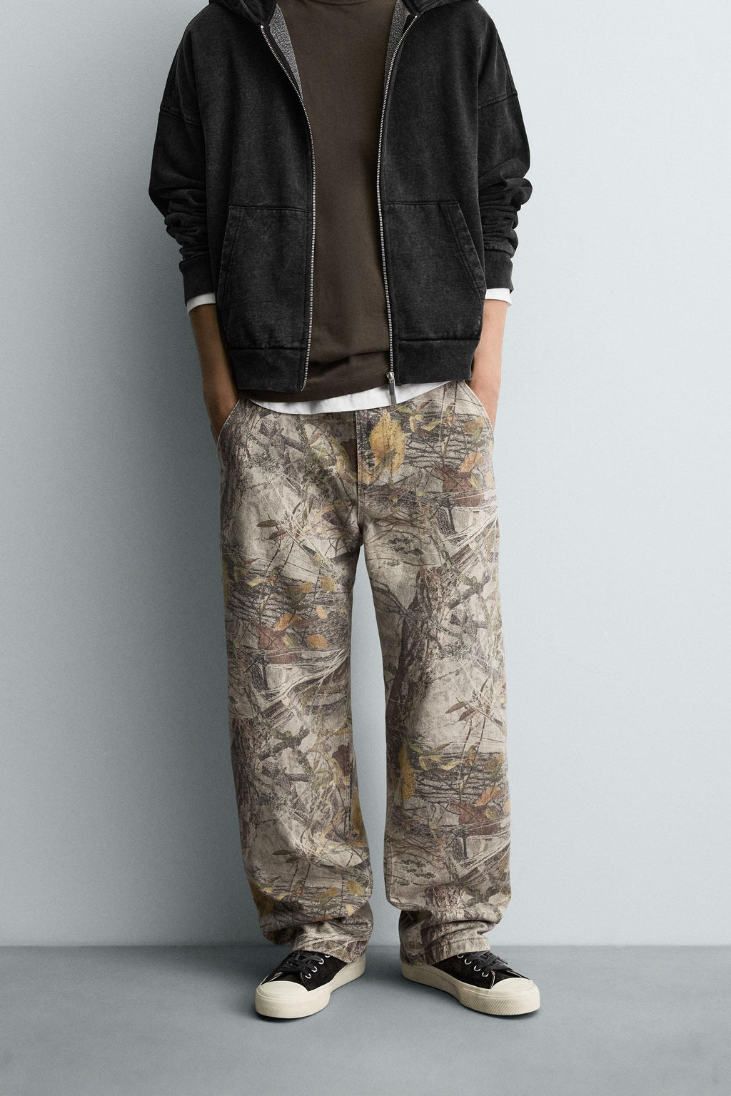 ABSTRACT PRINT CARPENTER TROUSERS - Zara фото 2