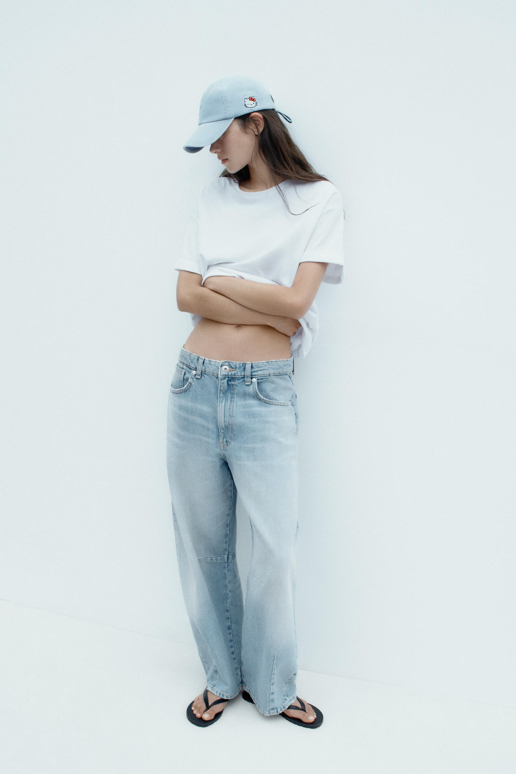 HELLO KITTY  2025 SANRIO DENIM CAP
