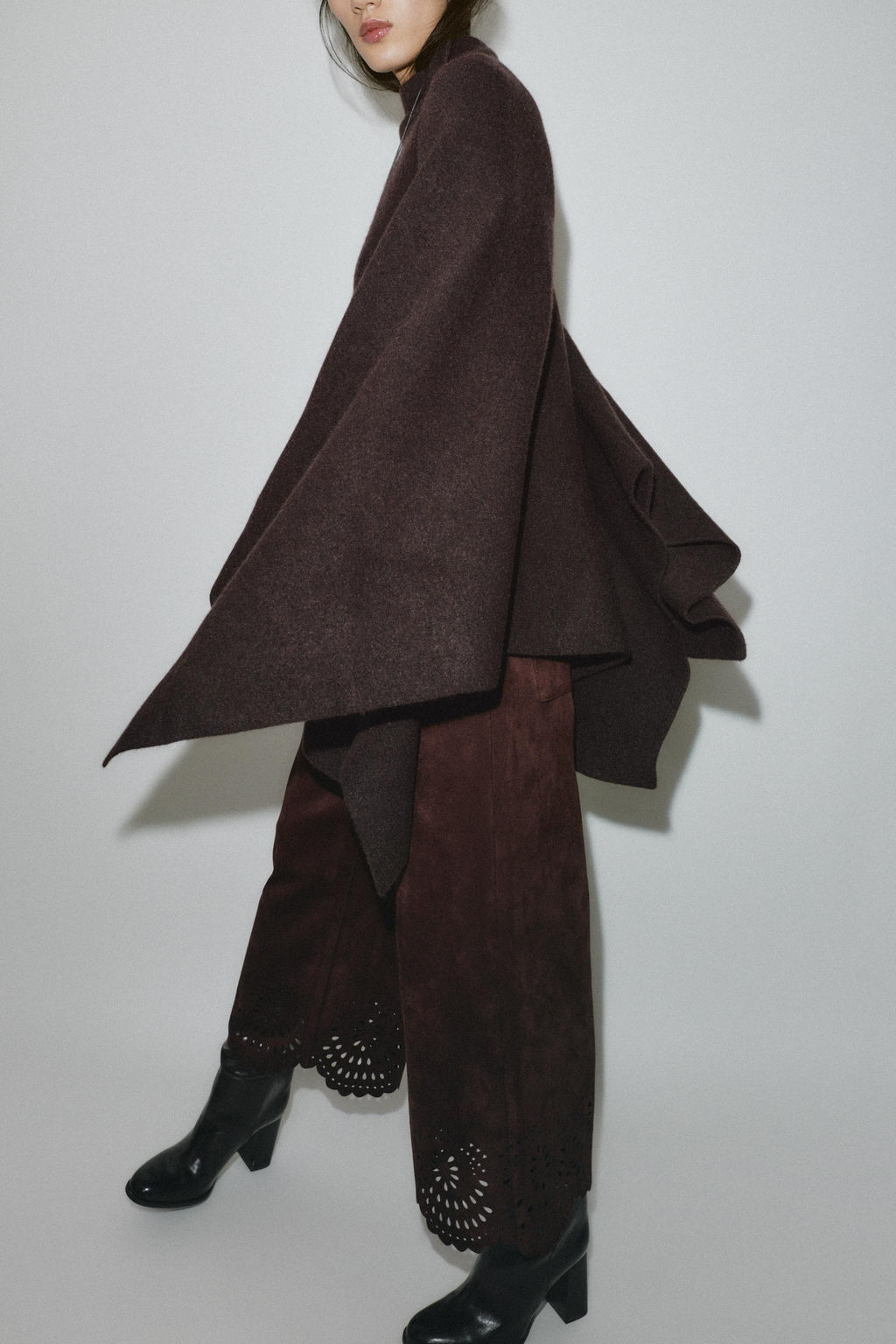 KNIT CAPE WITH HIGH NECK - Zara фото 3