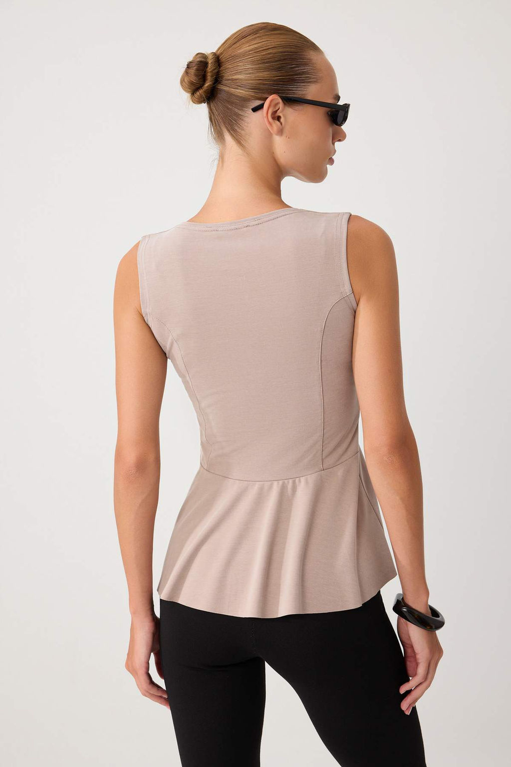 Vizon D_z Peplum Havuz Yaka Standart Kol Kolsuz Modal _rme Bluz TWOSS26BZ01052 - Trendyolmilla фото 4