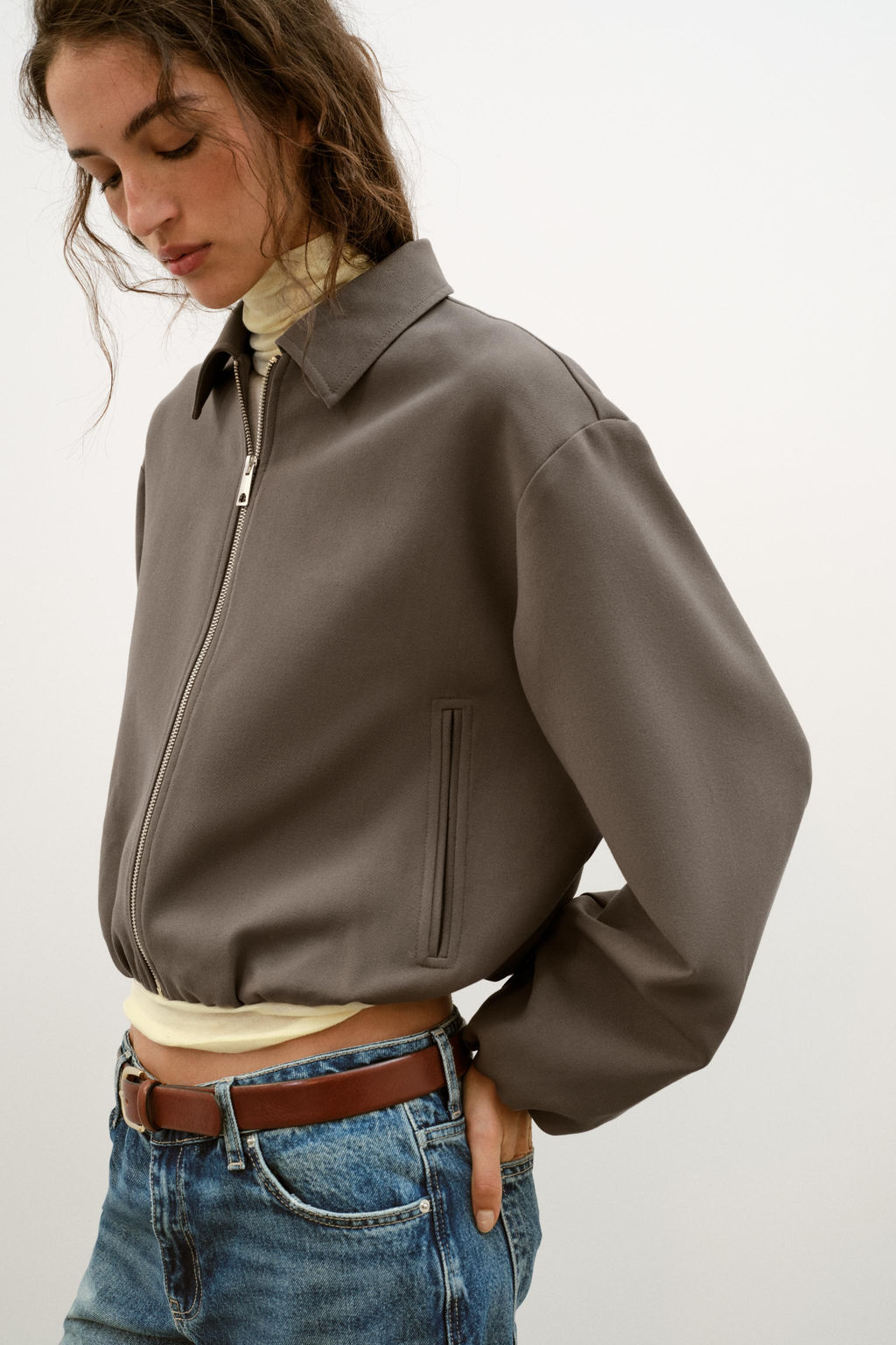 CHAQUETA GLOBO CREMALLERA / Khaki claro - Zara фото 5