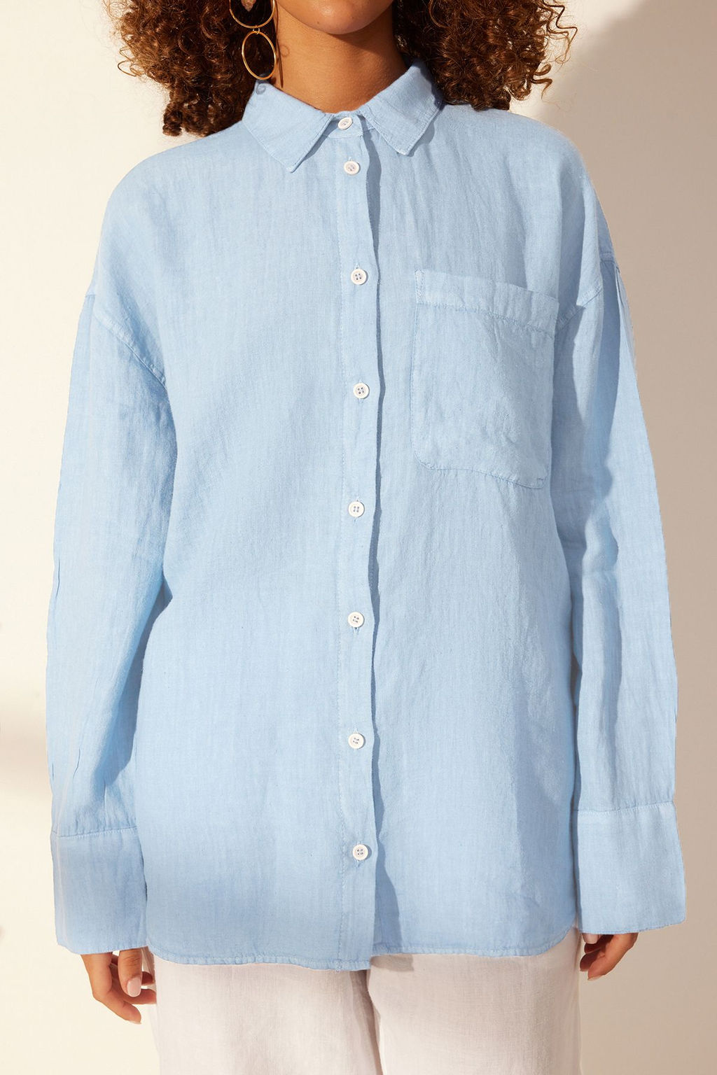 Mavi %100 Keten Oversize Gomlek TWOSS23GO00443