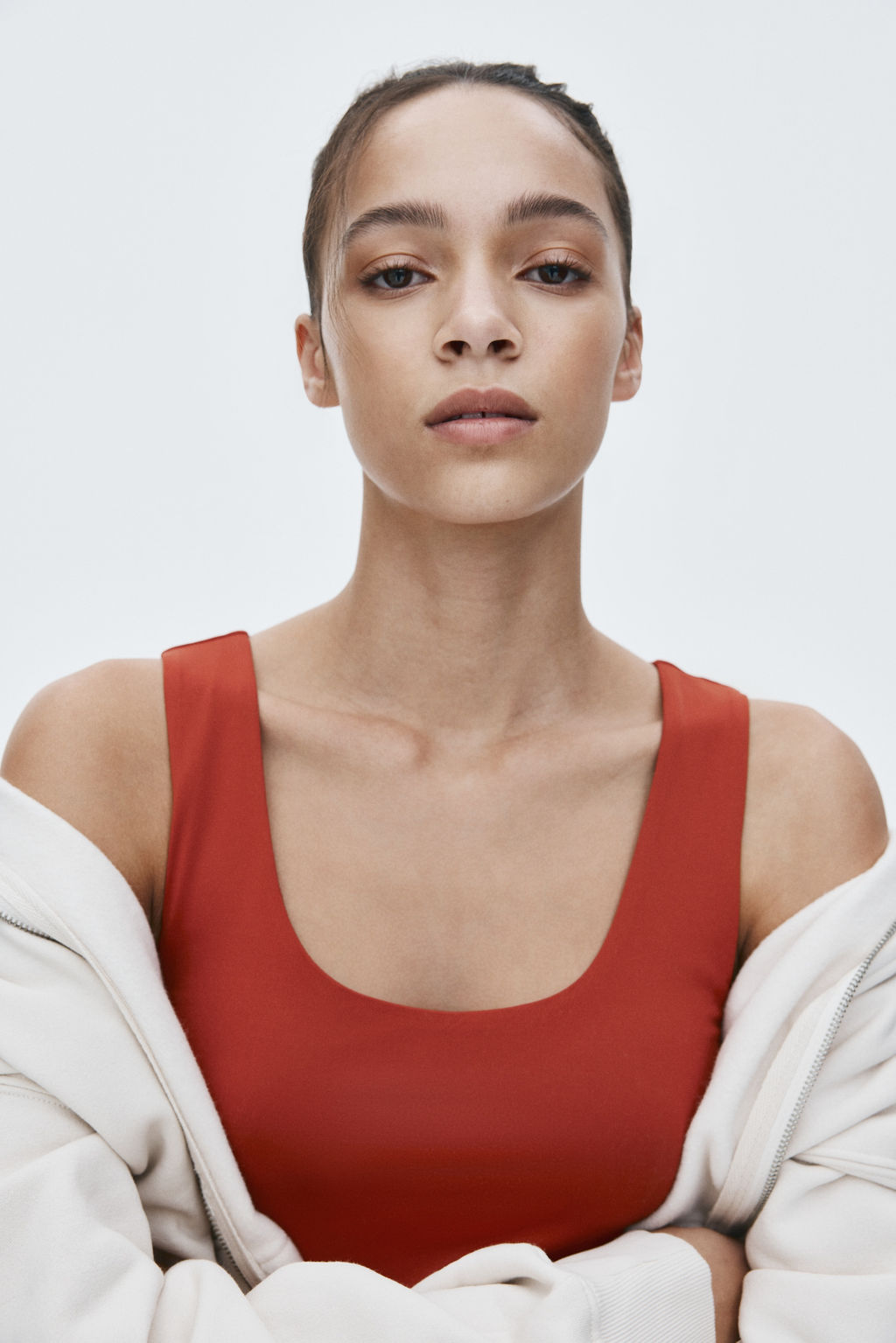Top sin mangas en microfibra - H&m фото 7