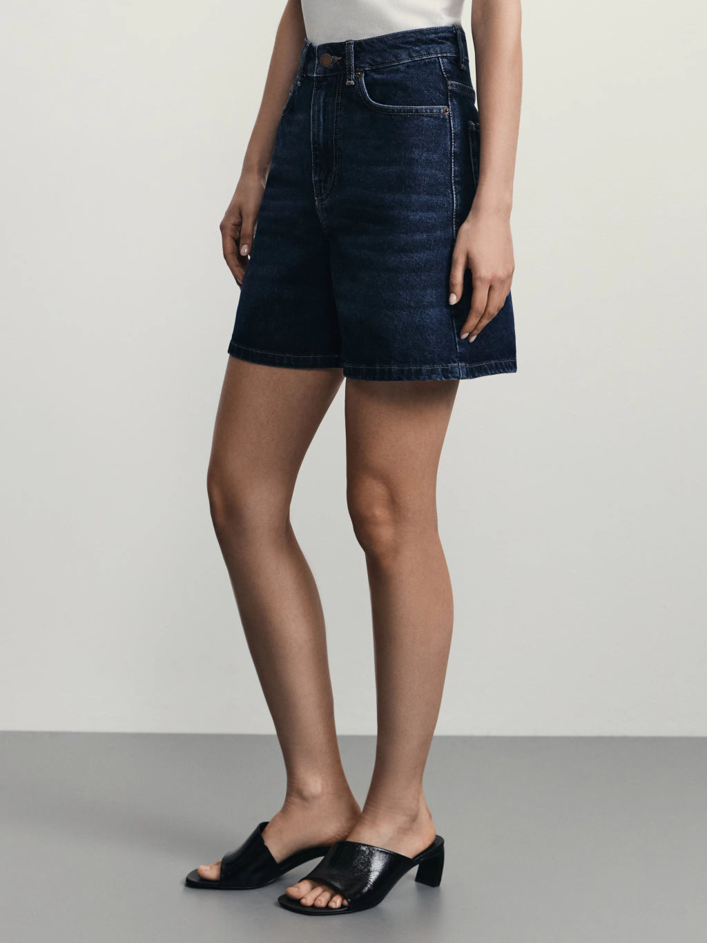 Джинсовые шорты А-силуэта / Zarina  фото 4