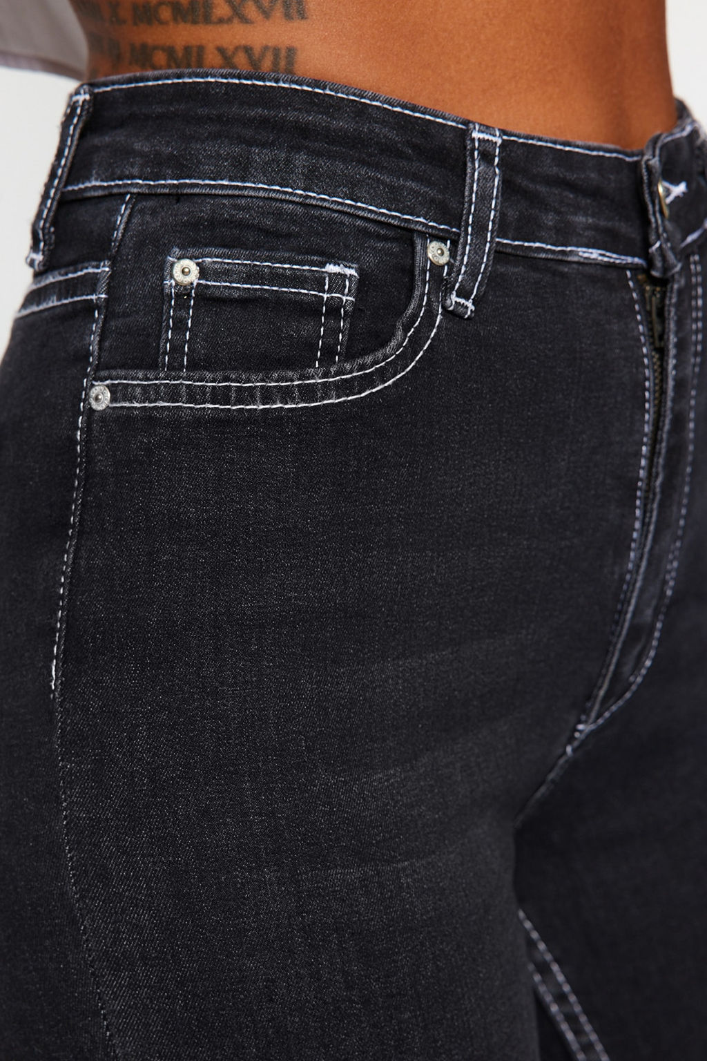 TRENDYOLMILLA Siyah Kontrast Dikisli Yuksek Bel Flare Jeans TWOSS22JE0460  фото 5