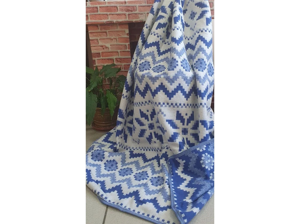 Одеяло байковое в канте 140*200 жаккард "Снежинка" цв. синий