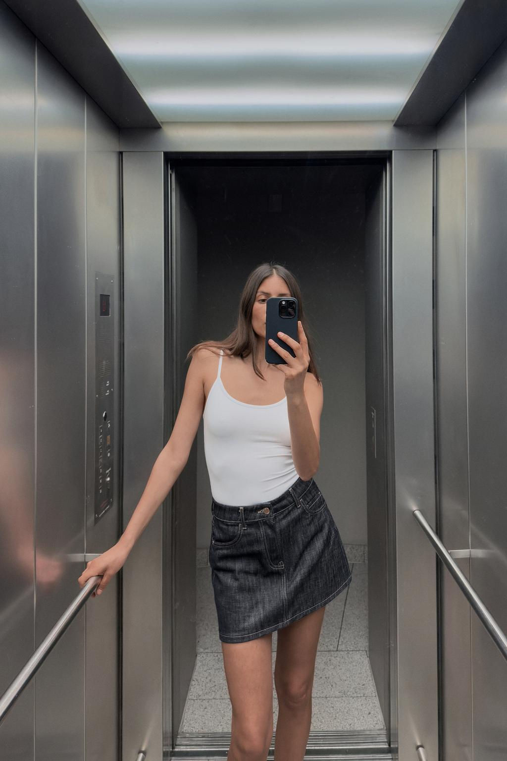 POLYAMIDE TOP WITH THIN STRAPS - Zara фото 14