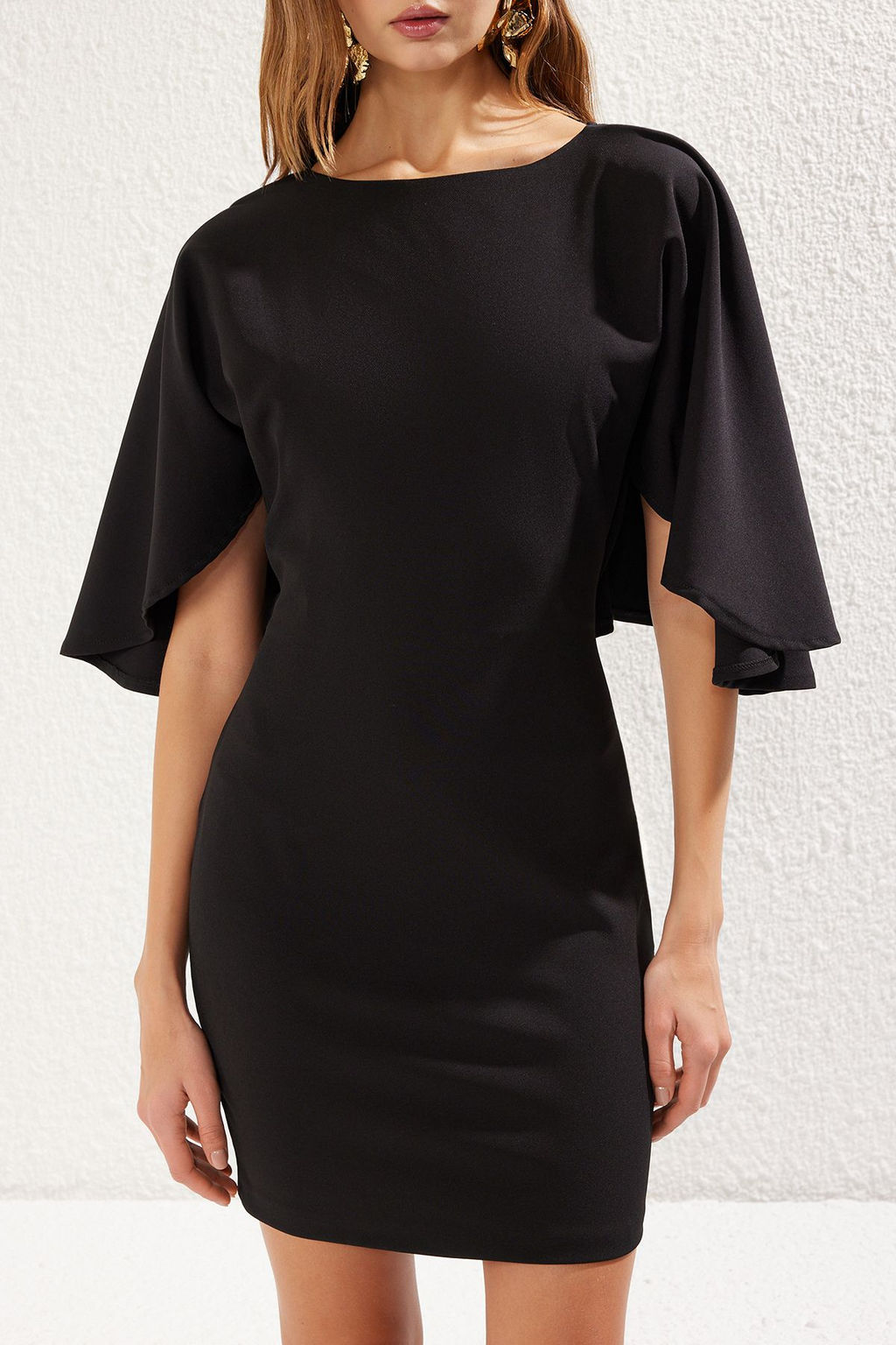 K?rm?z? Kay?k Yaka Pelerin Detayl? Dokuma S?k Abiye Gece Mezuniyet Elbisesi TPRSS25EL00084 - Trendyolmilla фото 14