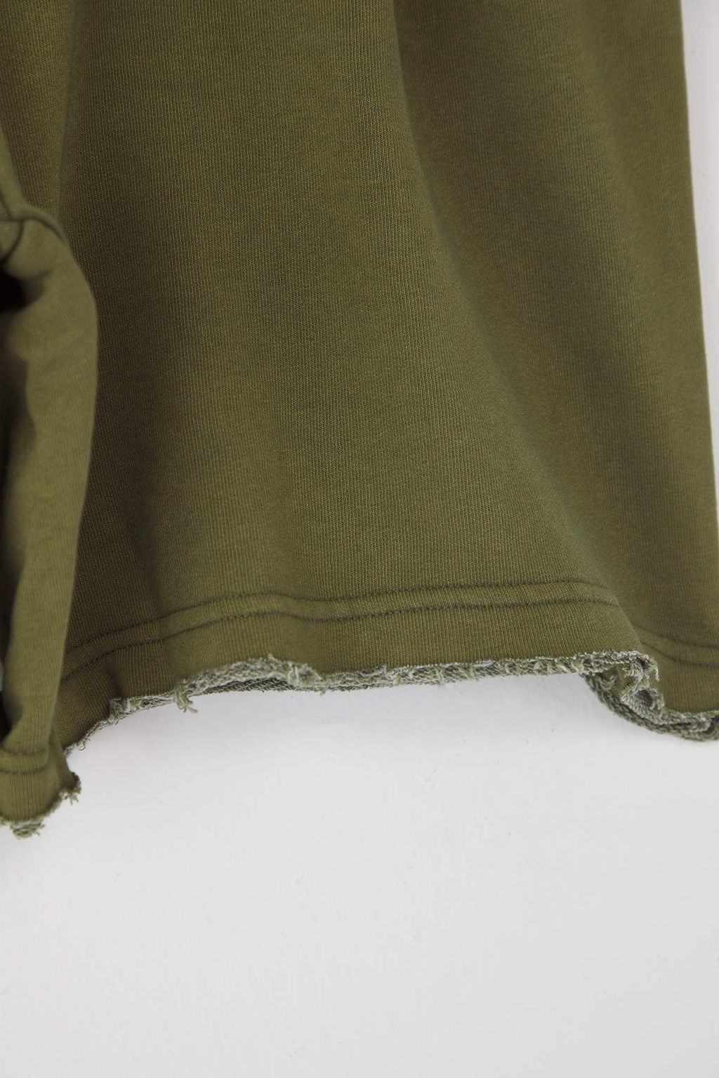 Trendyolmilla Man Yesil Oversize/Genis Kesim Dikis Detayl? Sort & Bermuda TMNSS25SR00057  фото 7