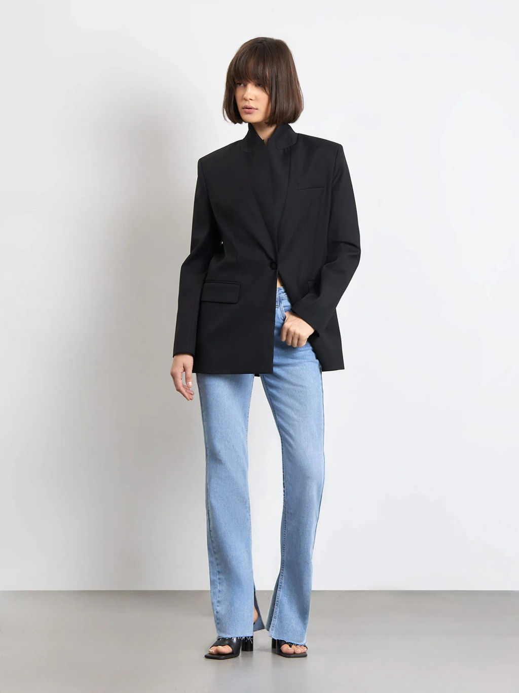 EMKA / Джинсы Flare Leg 262 фото 3