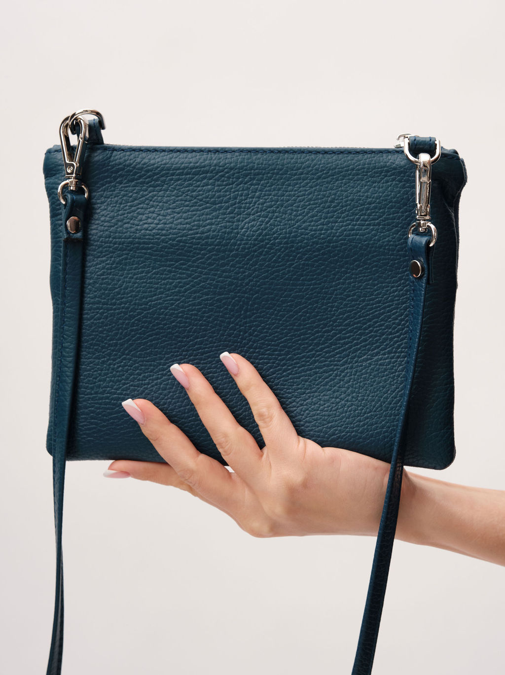 Кросс-боди сумка Deboro 3017 синяя волна велюр