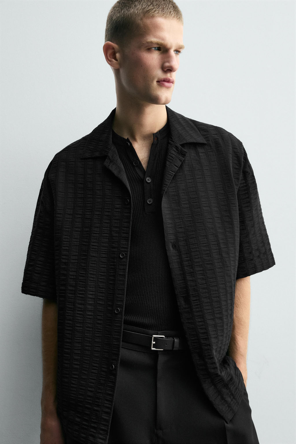 STRIPED TEXTURED SHIRT - Zara фото 5