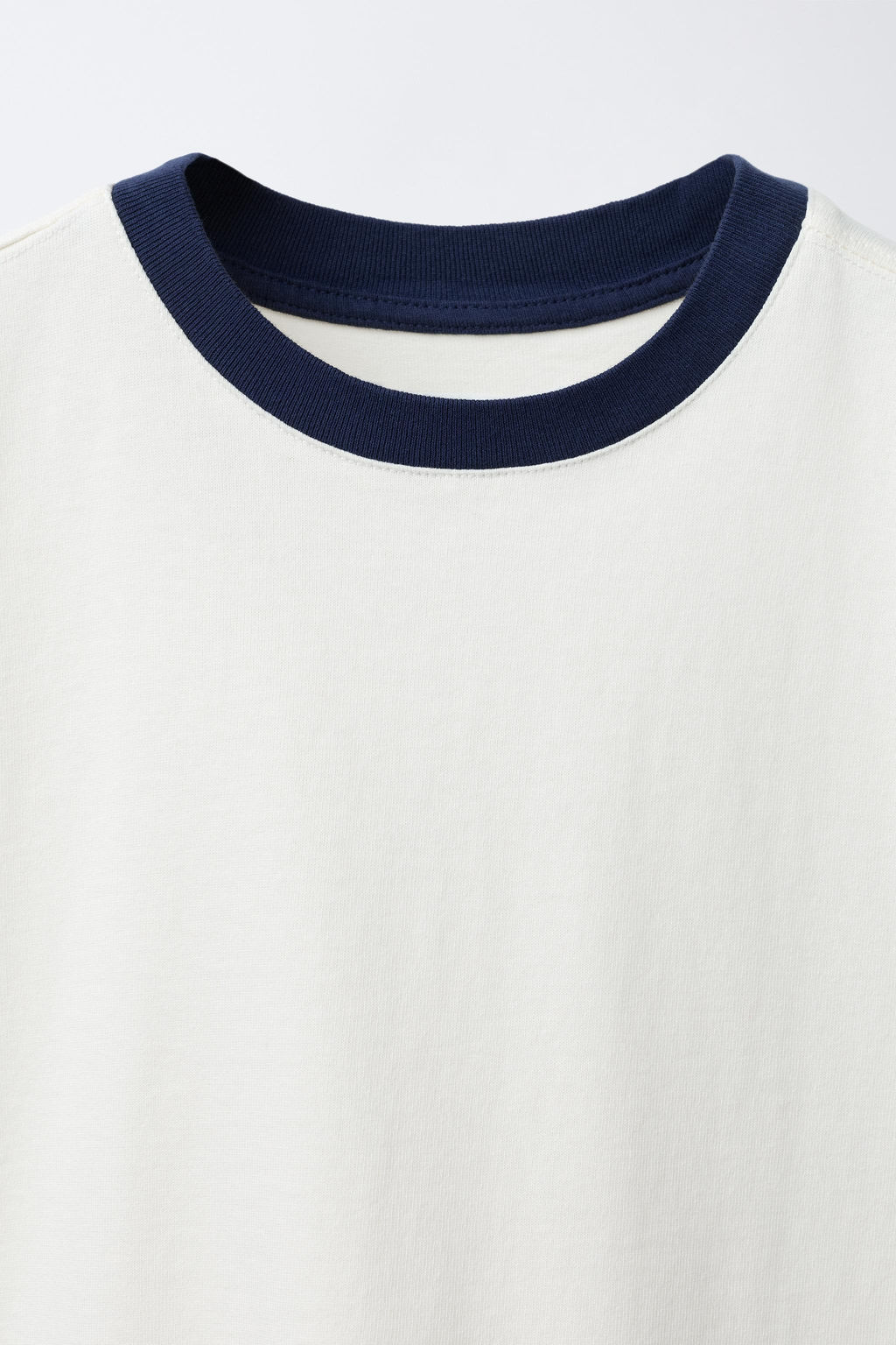 CONTRAST NECK T-SHIRT - Zara фото 3