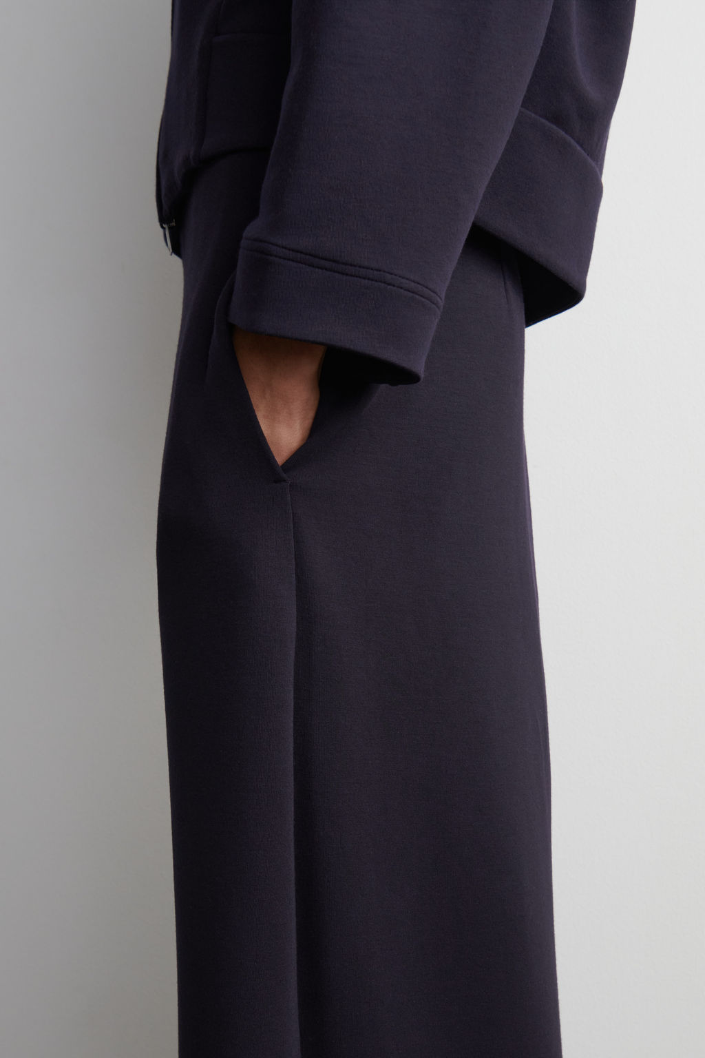 JOGGERS BARREL LEG EFECTO NEOPRENO - H&m фото 6