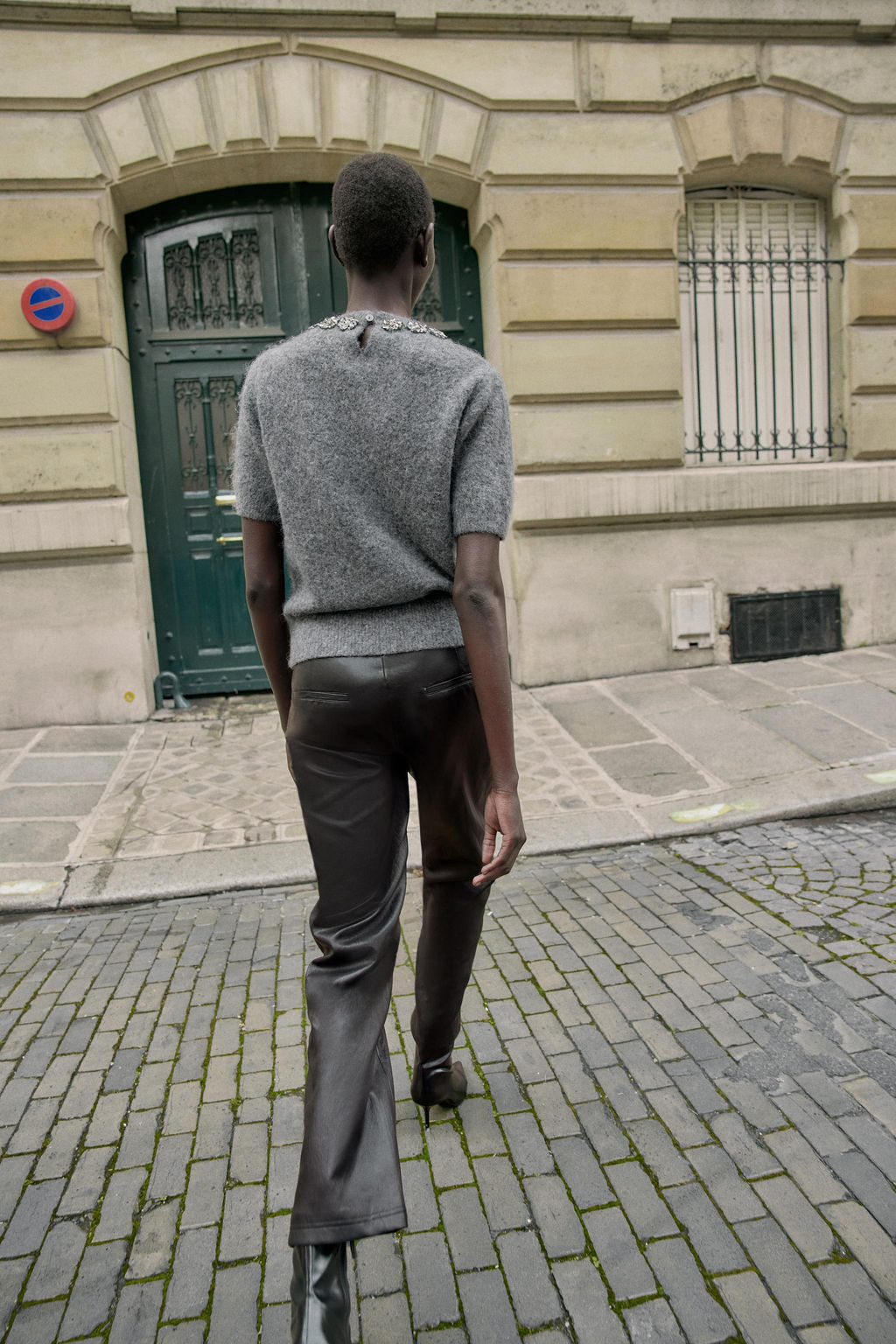 SHORT SLEEVE KNIT JUMPER WITH JEWEL BEADS - Zara фото 5