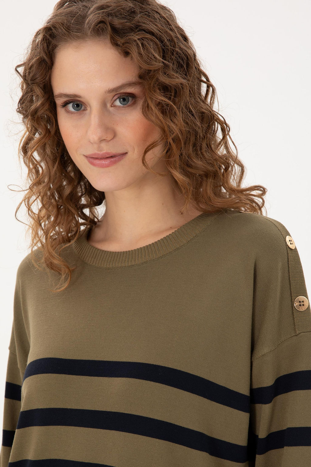 Женский свитер цвета хаки Неожиданная скидка в корзине - U.s. polo assn фото 2