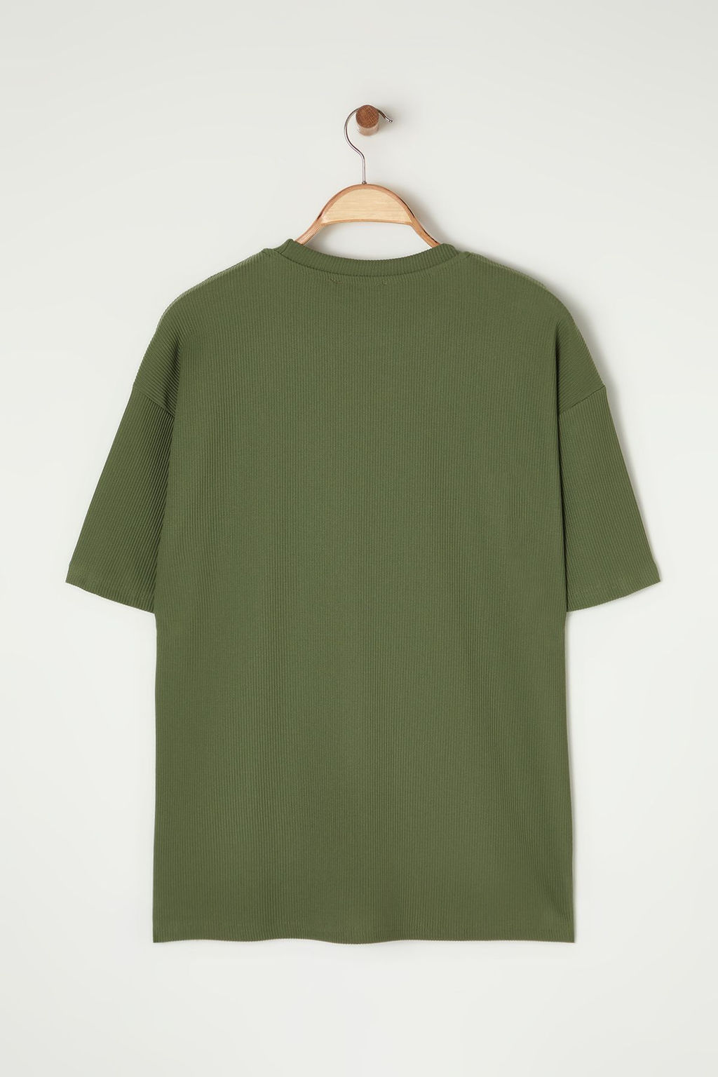 TRENDYOL MAN Kahverengi Premium Oversize Bisiklet Yaka K?sa Kol Dokulu K?r?smaz Ottoman T-Shirt TMNSS23TS00081 - Trendyolmilla фото 29