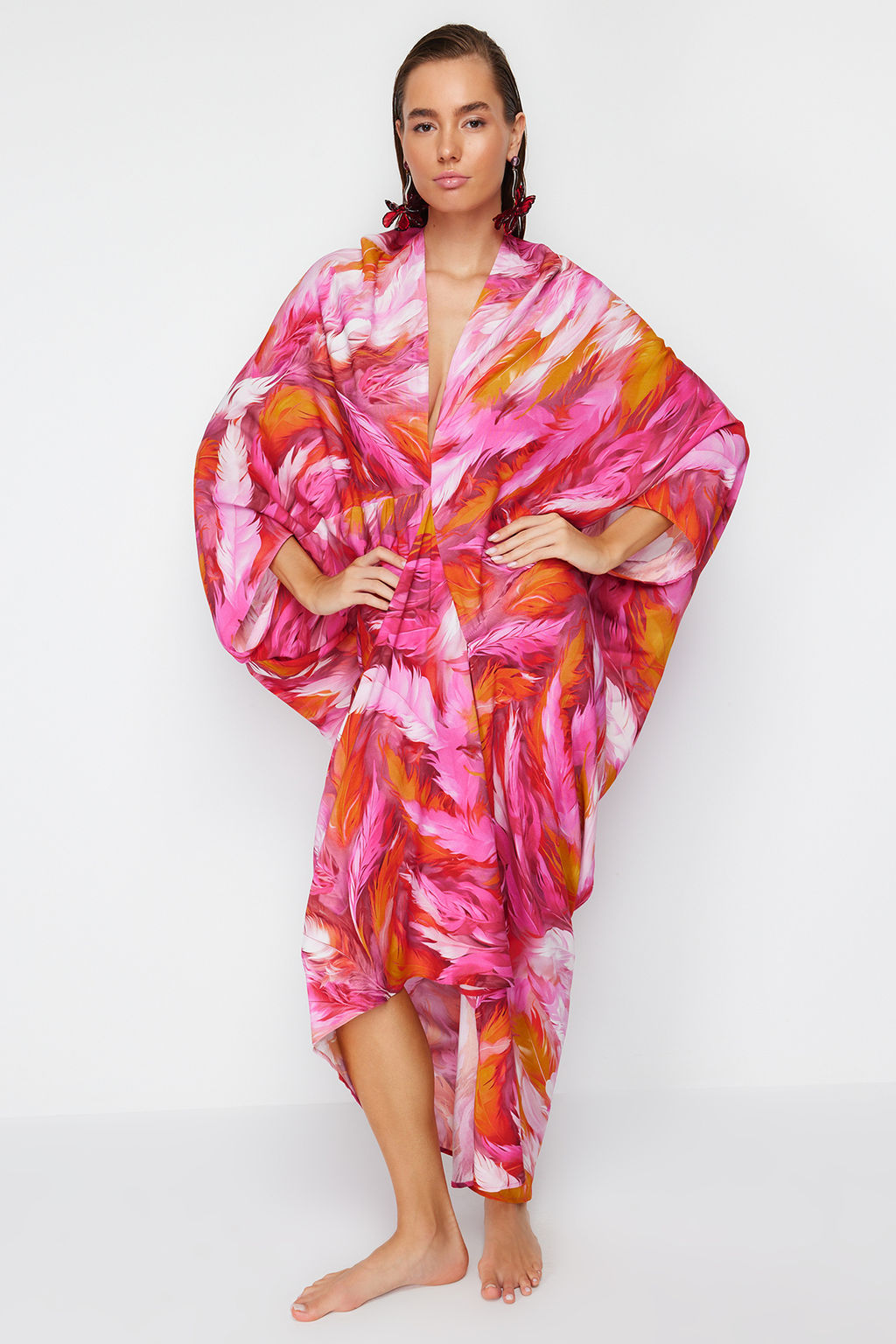 TRENDYOLMILLA Soyut Desenli Genis Kal?p Maxi Dokuma Buzgulu Plaj Elbisesi TBESS23EL00274 фото 6