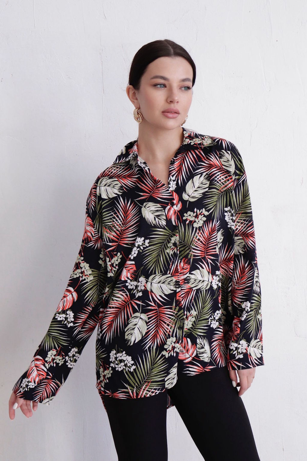 11655 Рубашка с тропическим принтом чёрная - Martichelli фото 5