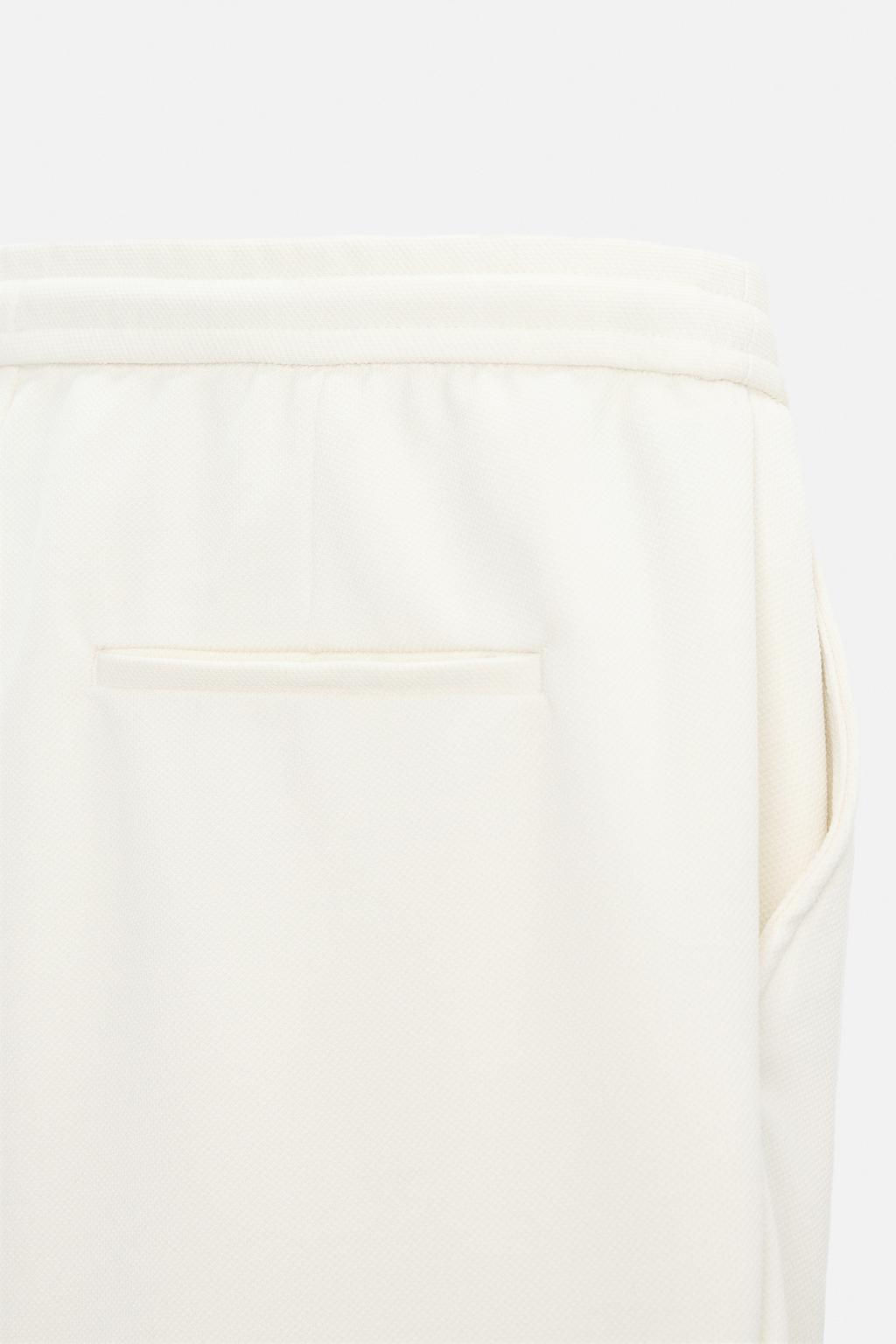 COMFORTABLE REGULAR FIT BERMUDA SHORTS - Zara фото 20