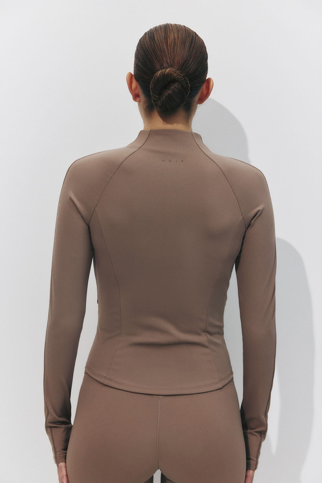Chaqueta de deporte con SculptMove - H&m фото 9
