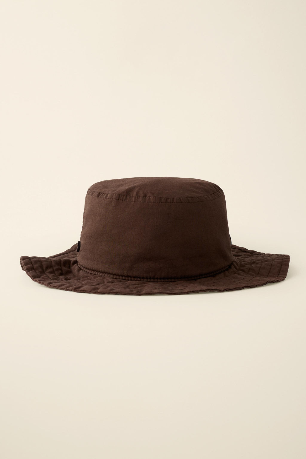 GORRO BUCKET CREATED BY CARAMEL LONDON X ZARA / Marr?n