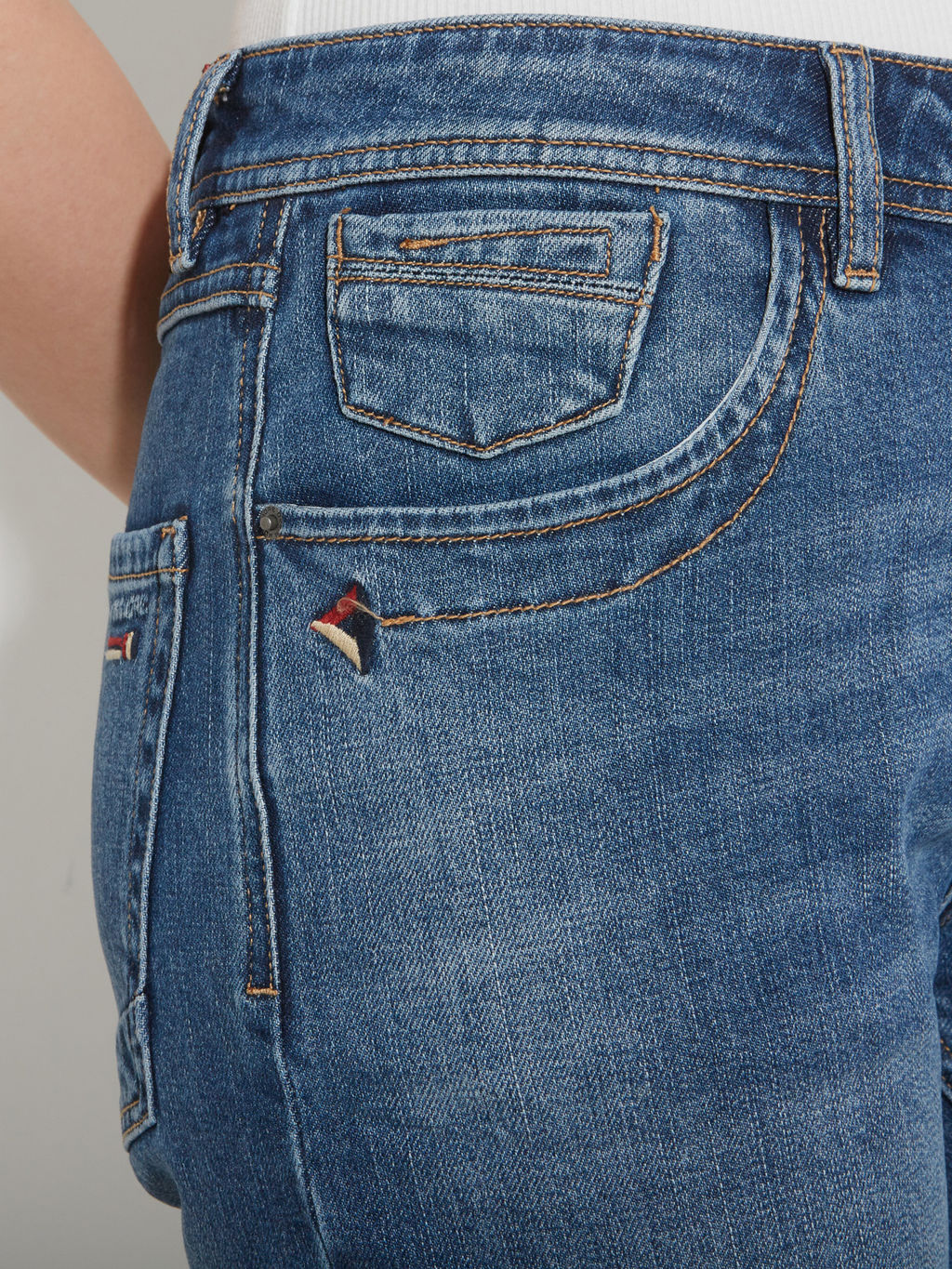 Женские джинсы бойфренды - Mossmore фото 14