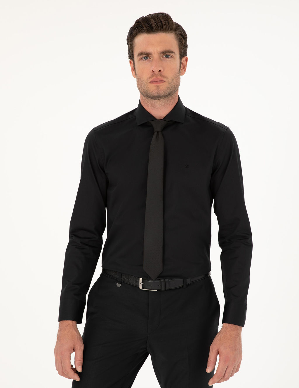 Черная классическая хлопковая рубашка приталенного кроя - Cacharel фото 3