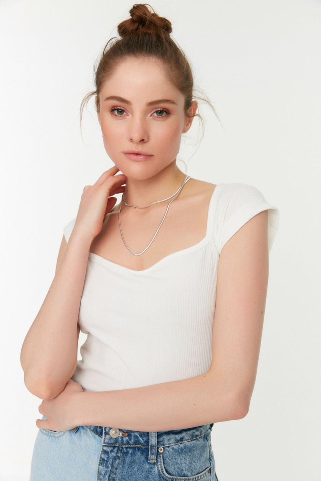 Ekru Kalp Yaka Reglan Kol Fitilli Esnek Crop Orme Bluz TWOSS22BZ1454