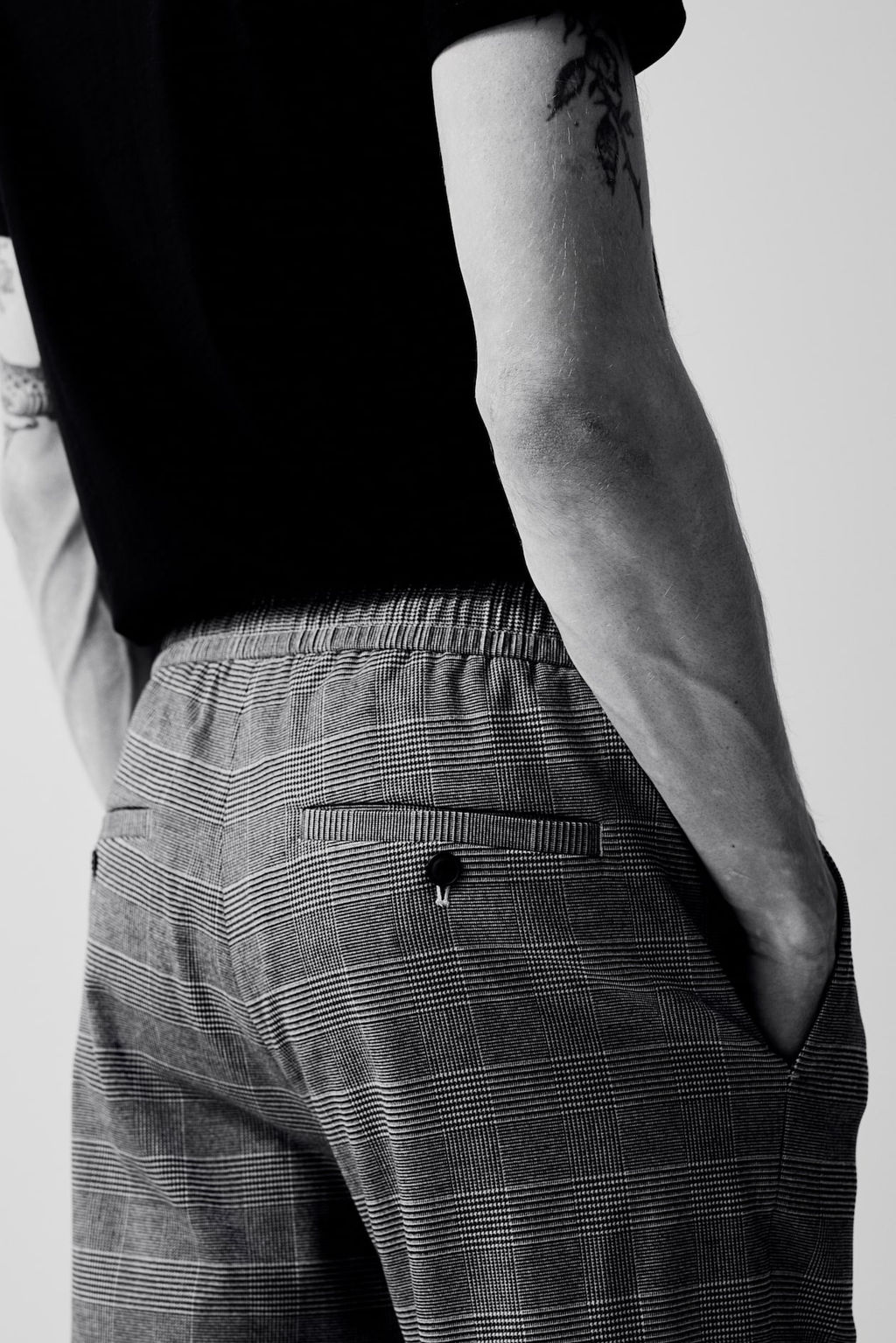 Joggers de sarga Regular Fit - H&m фото 4