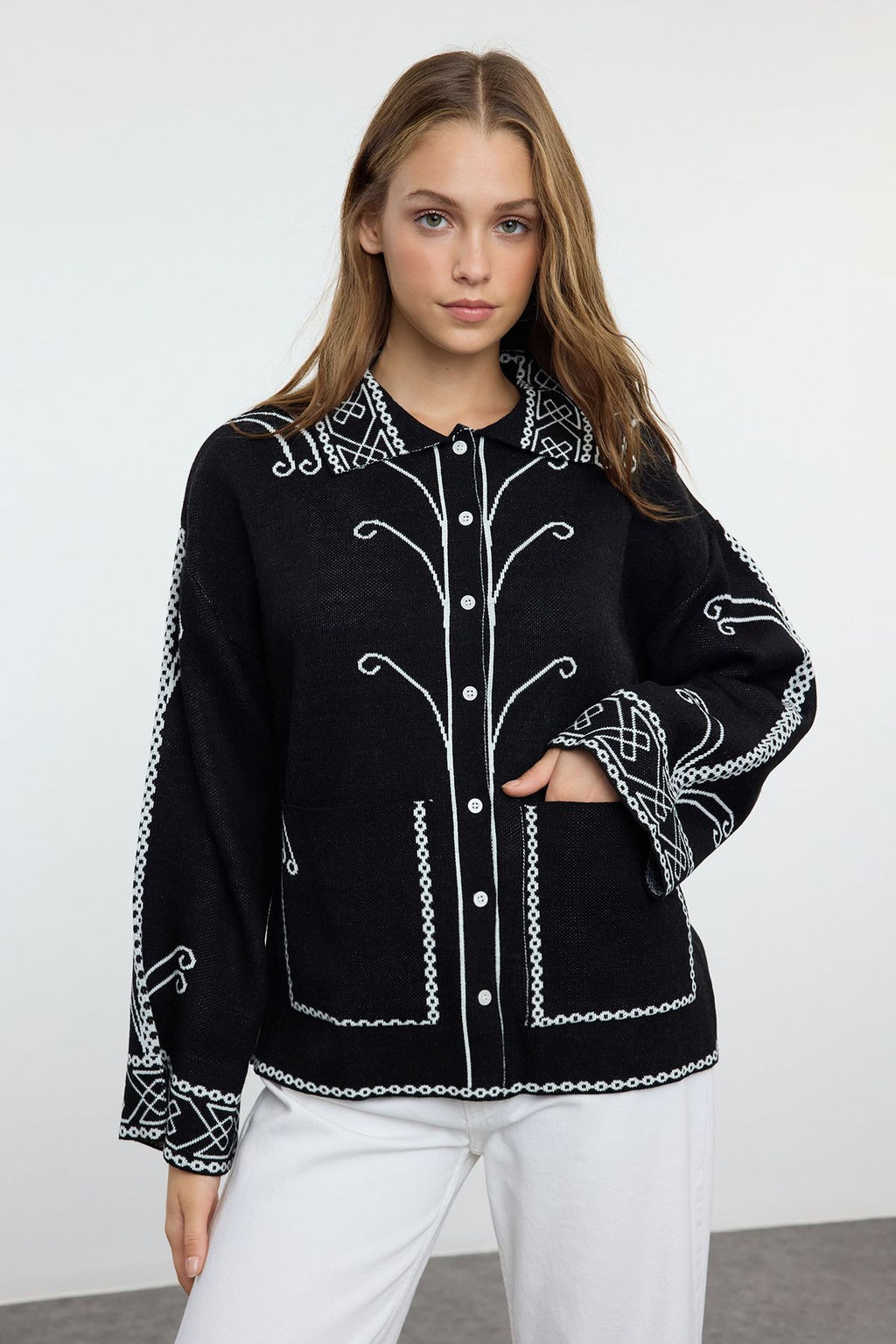 Trendyolmilla Siyah Etnik Desenli Triko H?rka TWOAW25HI00214 фото 2