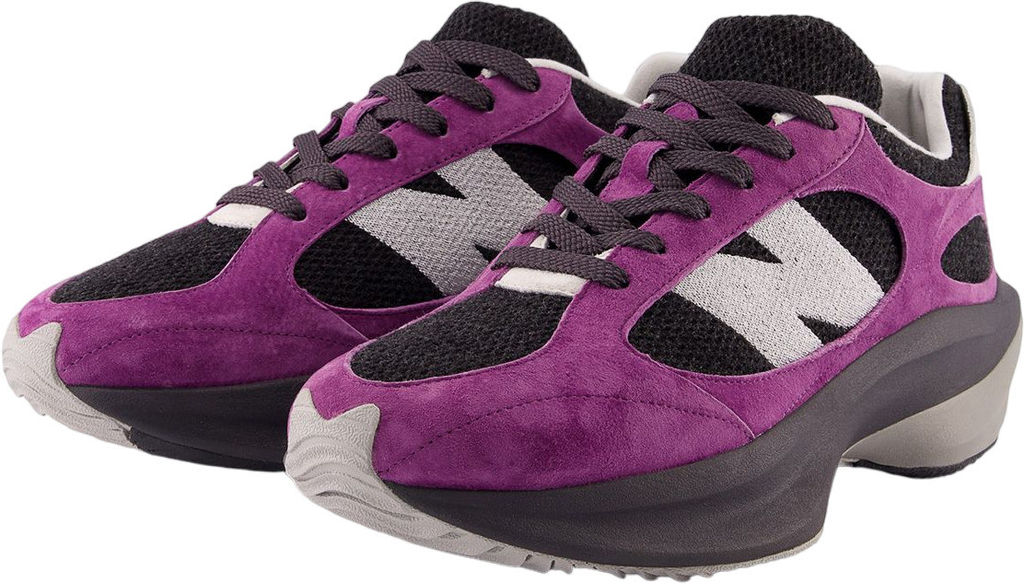 Кроссовки взрослые