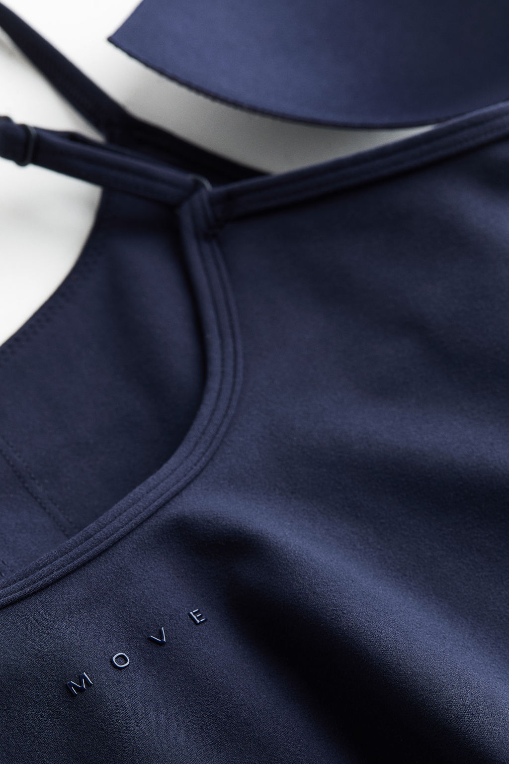 Top de deporte SoftMove con sujetador integrado - H&m фото 10