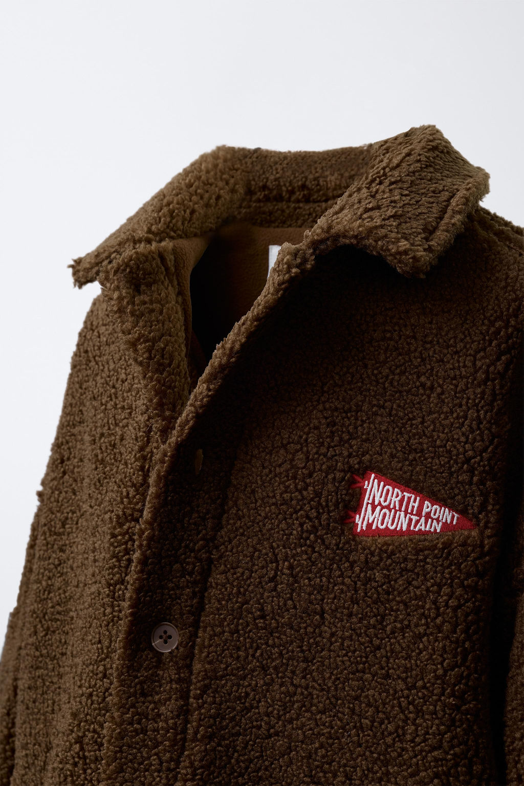 EMBROIDERED FAUX SHEARLING OVERSHIRT - Zara фото 5